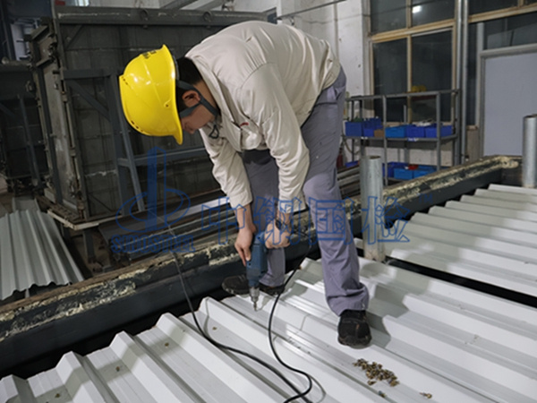 抗風揭試驗，中鋼國檢實驗室實拍