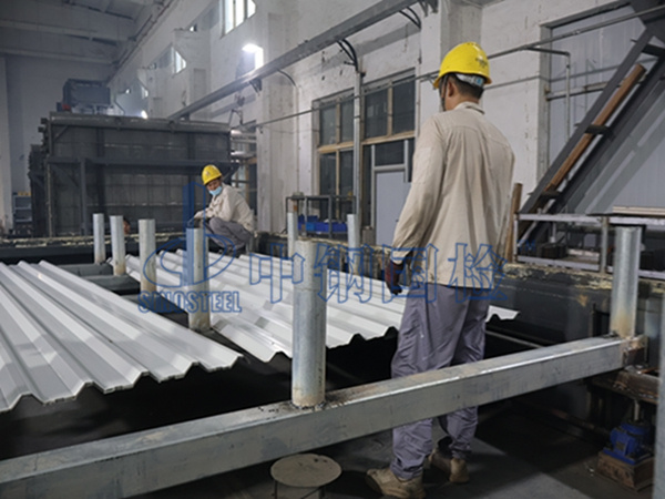 鋼結構屋面抗風揭試驗